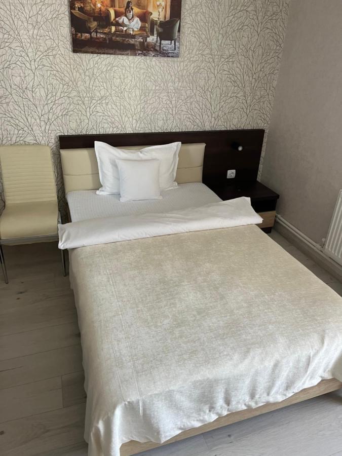 Elite Hotel บัลต์ซี ภายนอก รูปภาพ