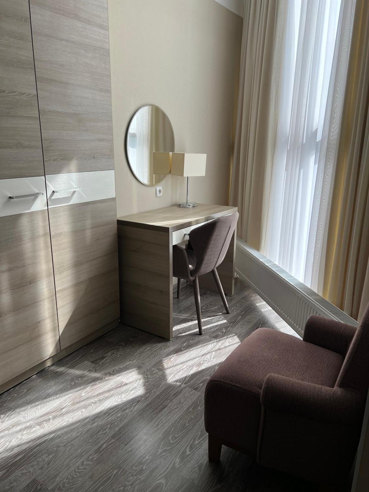 Elite Hotel บัลต์ซี ภายนอก รูปภาพ